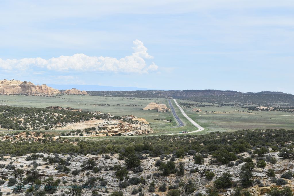 Looking east from the Ghost Rocks rest stop